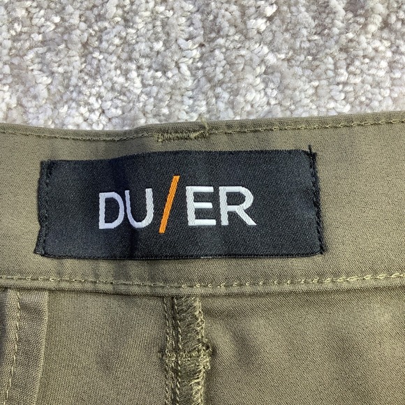 DU/ER Nustretch Shorts Thyme Green Technical Performance Mens Size 32 NWT - Picture 7 of 16